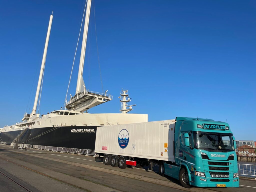 container et Neoliner origin